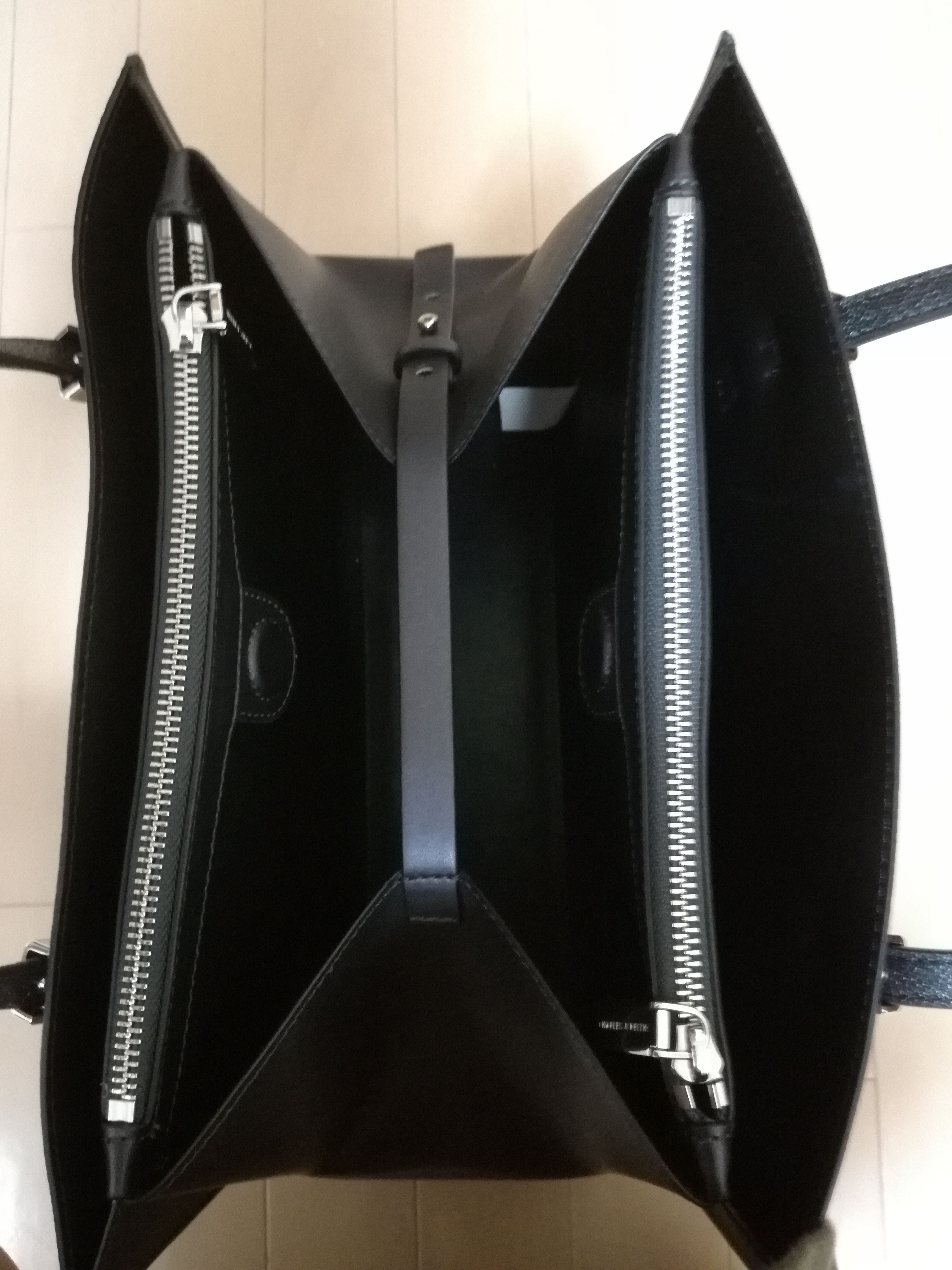 CHARLES & KEITH クラシックダブルハンドル トートバッグ 【再