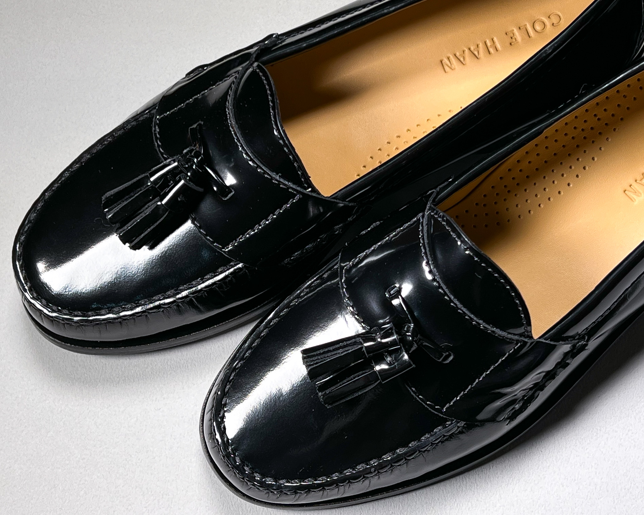 コール ハーン COLE HAAN ピンチ タッセル （バーガンディ