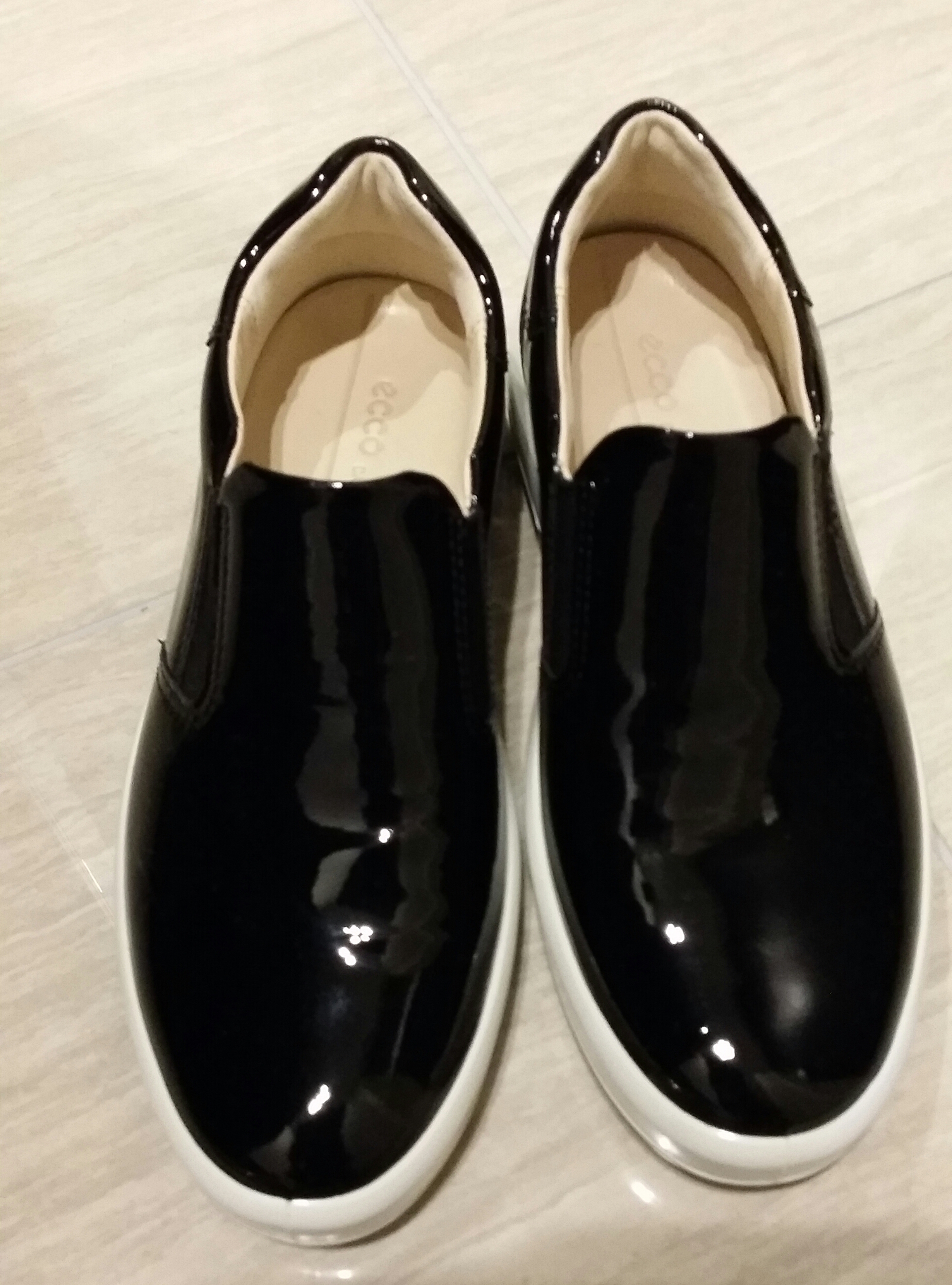 ☆美品☆【エコー】レザースリッポン (43) メトロポール　ロンドン　茶 ECCO公式 エコー -ファッション通販 FASHION WALKER