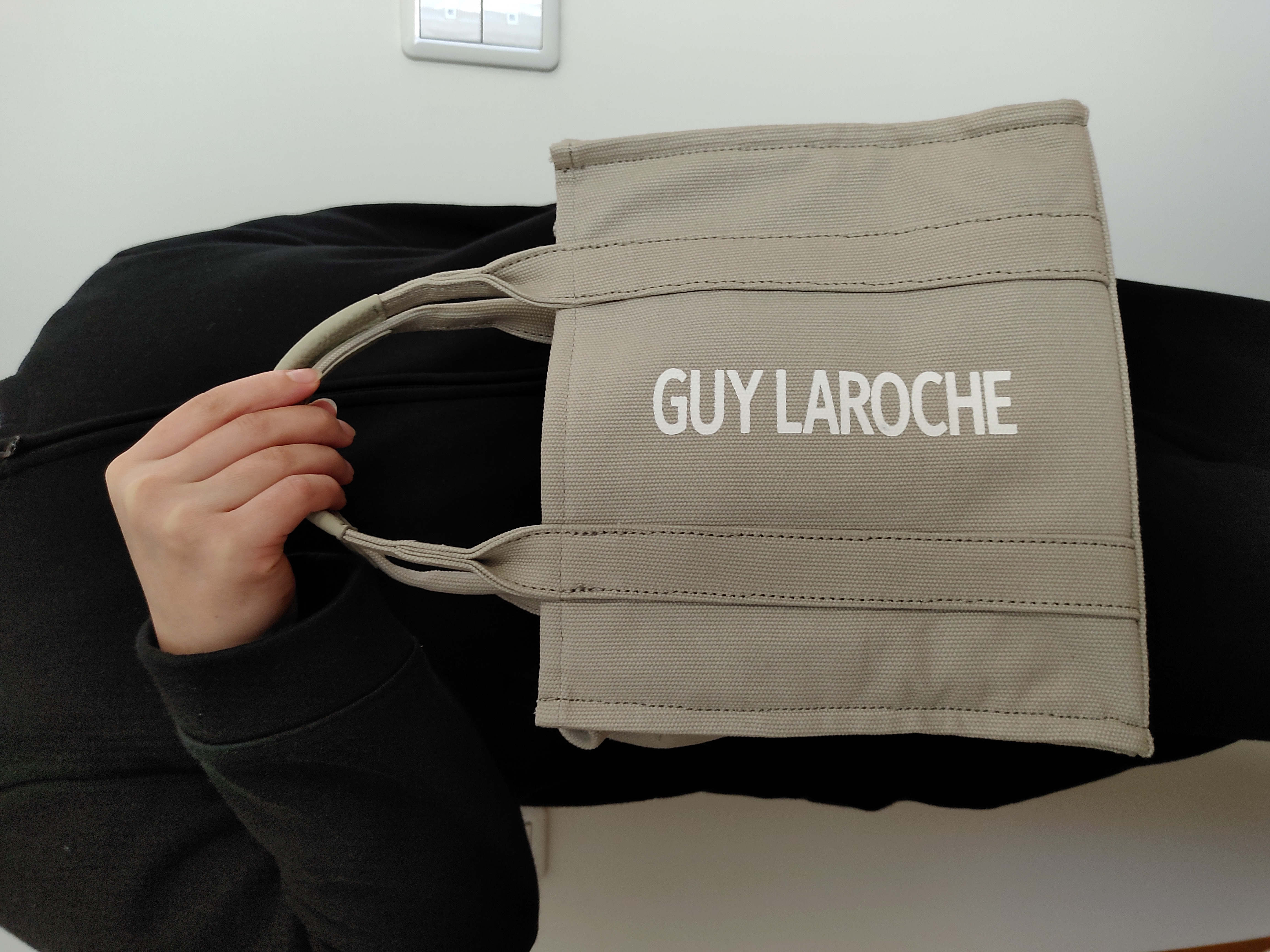 ギ ラロッシュ Guy Laroche 【4点セット】キャンバス2wayトート ファッション小物4点セット （グレー/グリ） -アウトレット通販  ロコレット (LOCOLET)
