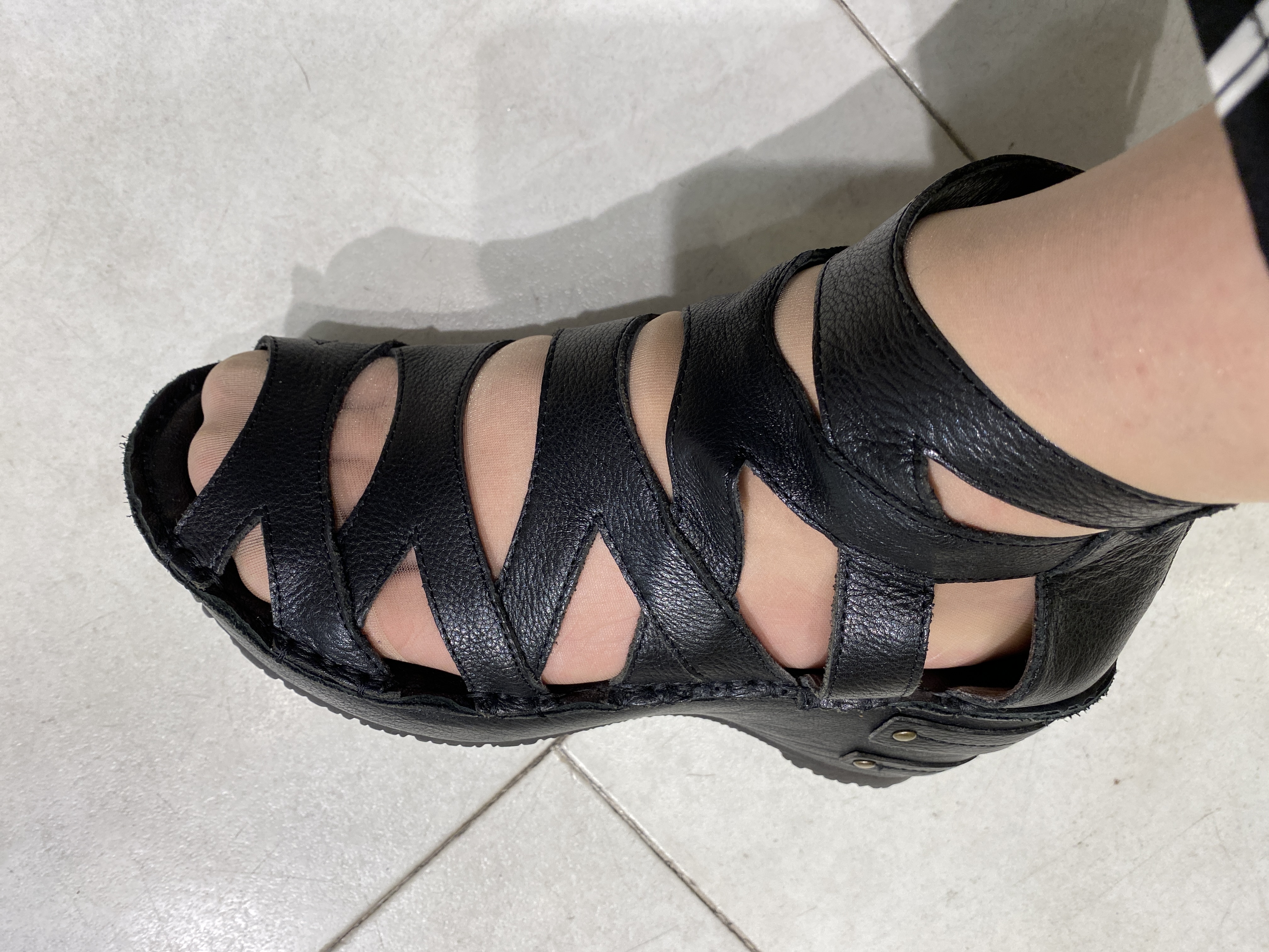 ヒナ デイ グリーン Hina Day Green 厚底ウェッジサンダル