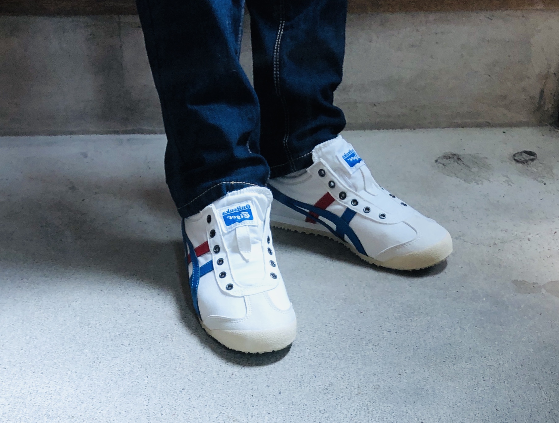 売切れ前に Onitsuka Tiger MEXICO 66 SD ユニセックス デニム