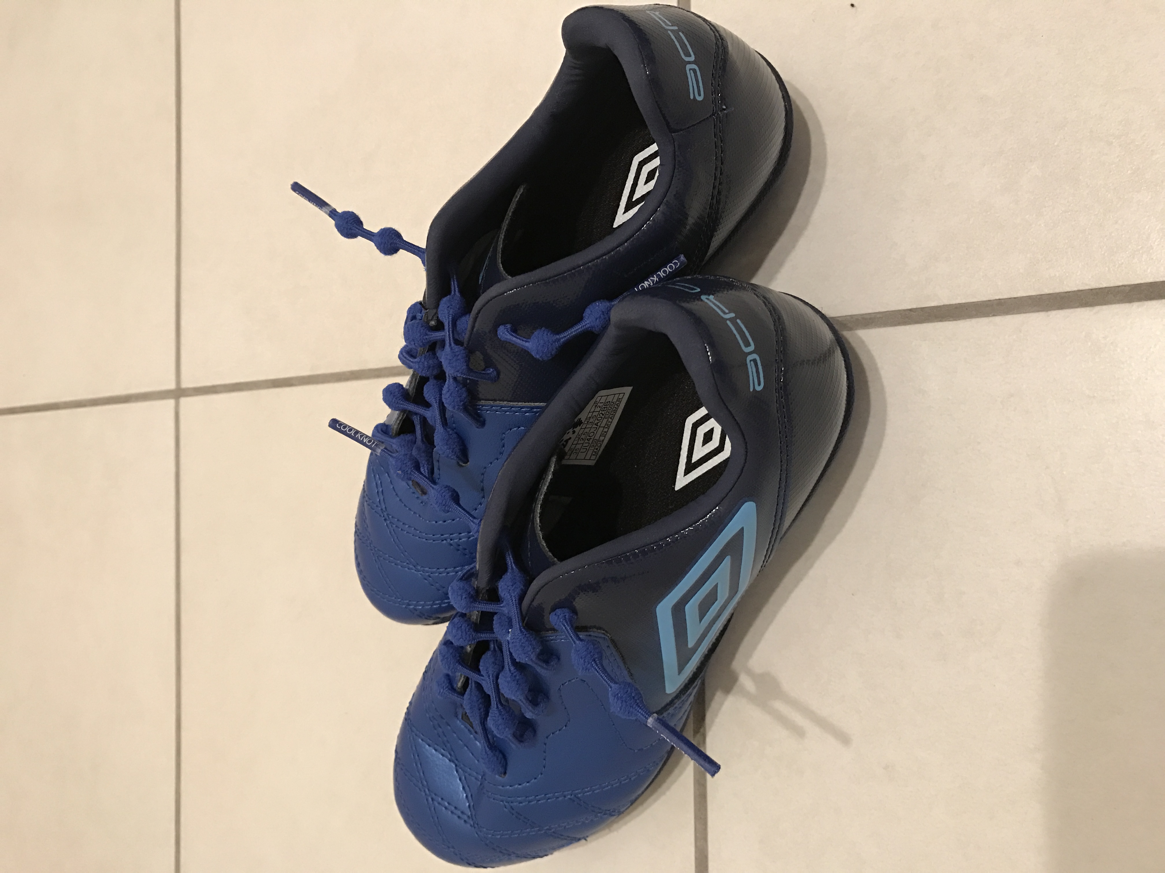 umbro アンブロ UMBRO ジュニア サッカー スパイクシューズ ACR
