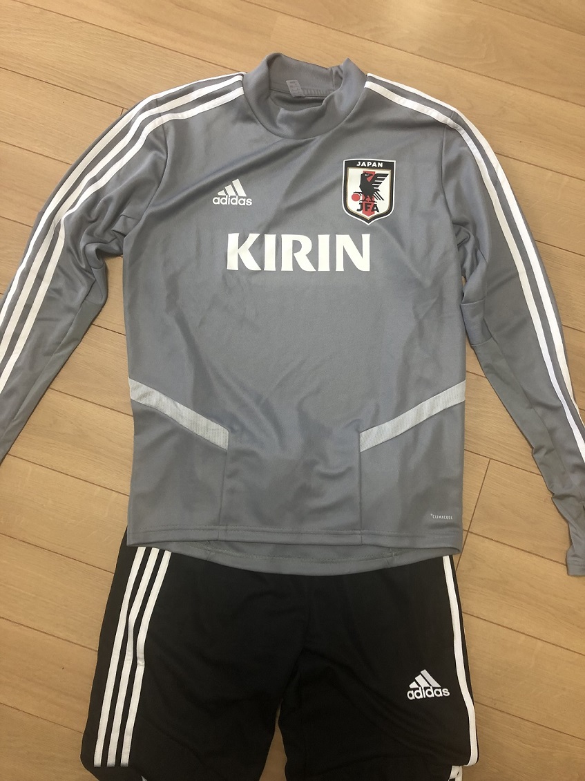 adidas 日本代表 2019 TIRO19 トレーニングトップ(グレー) XA017