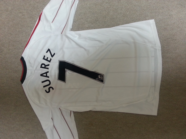 2010-11 リバプール アウェイ 半袖 ユニフォーム adidas リバプール 10/11 ユニフォーム アウェイ 半袖 ジュニア