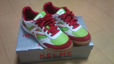 【新品未使用EU40.5】KELME PREDECIDOR インドアシューズ 楽天市場】ケルメ フットサル シューズの通販