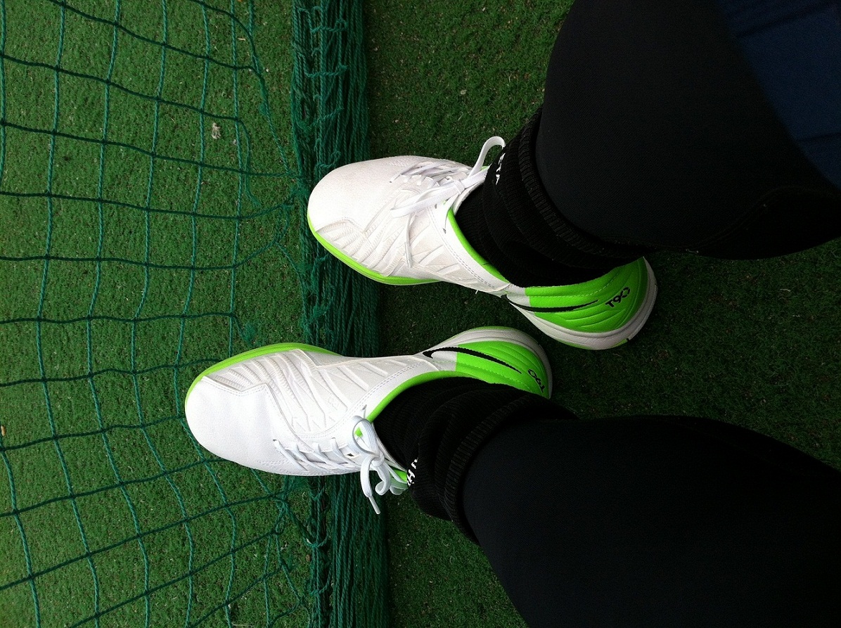 NIKE ナイキ T90 シュート IV TF(ホワイト×オレンジ) 472560