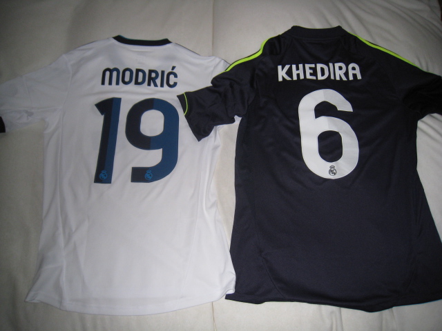 【未使用タグ付き/正規品】レアルマドリード　ロナウド　ユニフォーム　110周年 ⭐︎新品タグ付⭐︎/正規品】レアルマドリード ロナウド