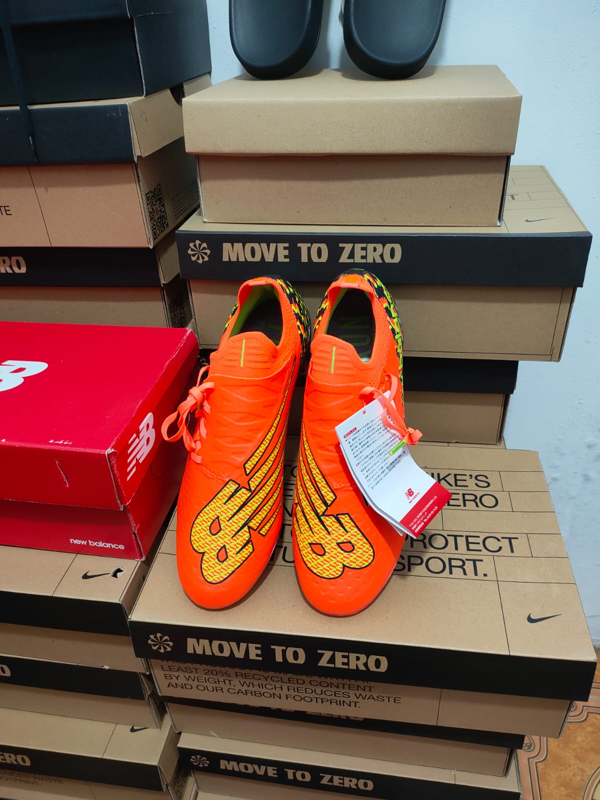 New Balance ニューバランス FURON v7 PRO HG ウィズ：2E